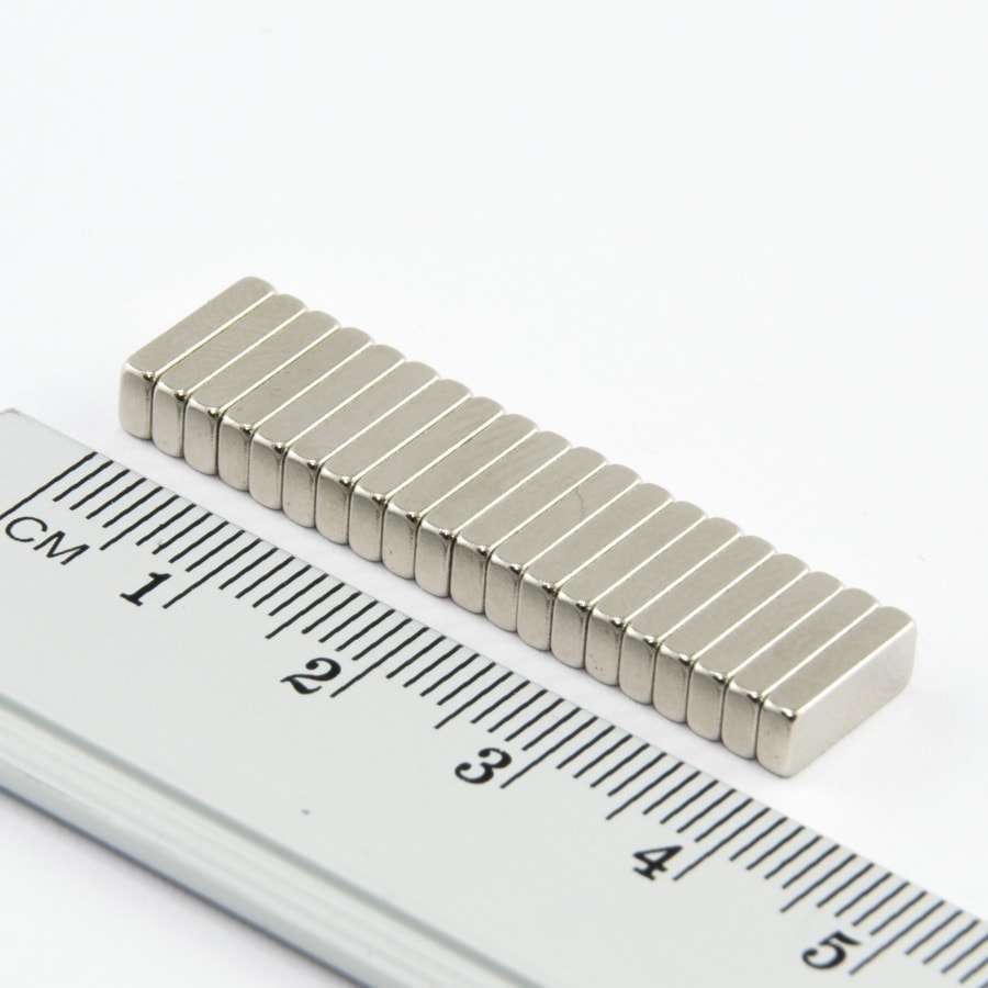 Neodym-Magnet, Quader, 10x4x2 mm – N52