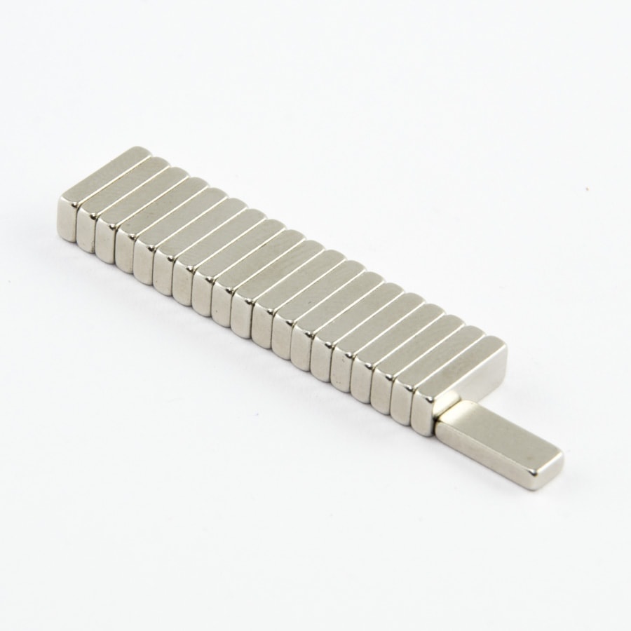 Neodym-Magnet, Quader, 10x4x2 mm – N52