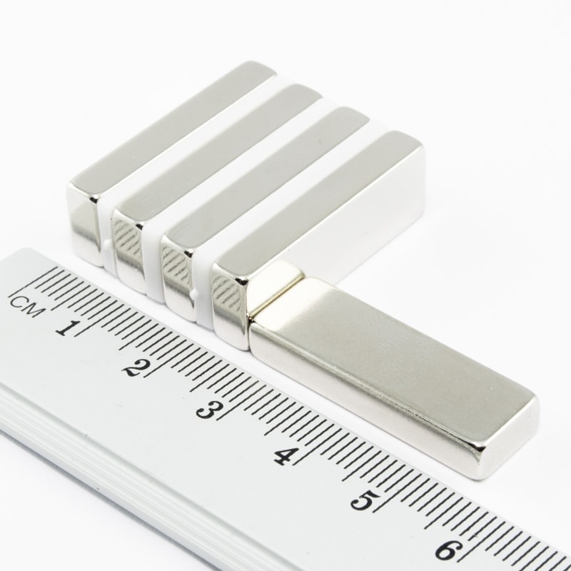 Neodym-Magnet, Quader, 30x10x5 mm – N38