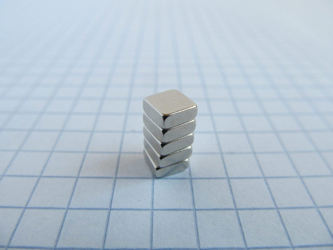 Neodym-Magnet, Quader, 5x5x2 mm – N38