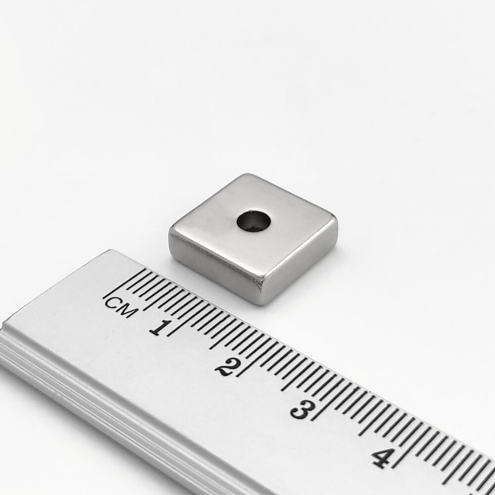 Neodym-Magnet, Quader, mit Loch – 2