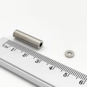 Neodym-Magnet Ring R-6-3X1 mm