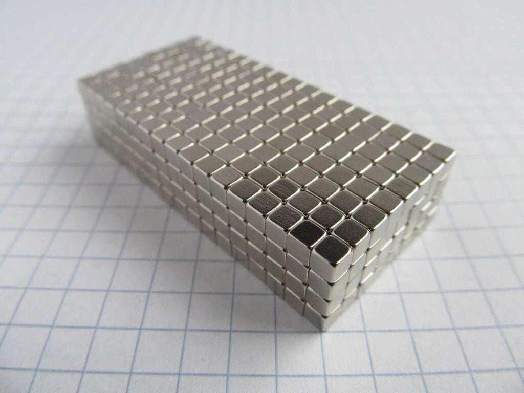 Neodym-Magnet, Würfel, 3x3x3 mm – N52