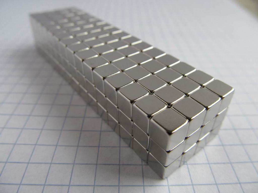 Neodym-Magnet, Würfel, 5x5x5 mm – N35