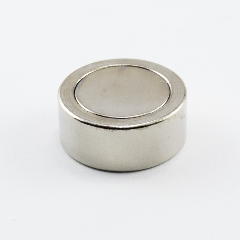Topfmagnet mit Innengewinde, 19x8 mm