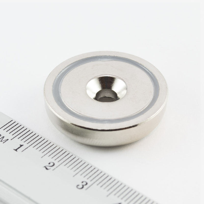 Topfmagnet mit Schraubloch, 32x8 mm