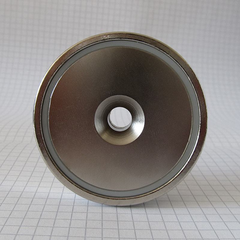 Topfmagnet mit Schraubloch, 60x15 mm