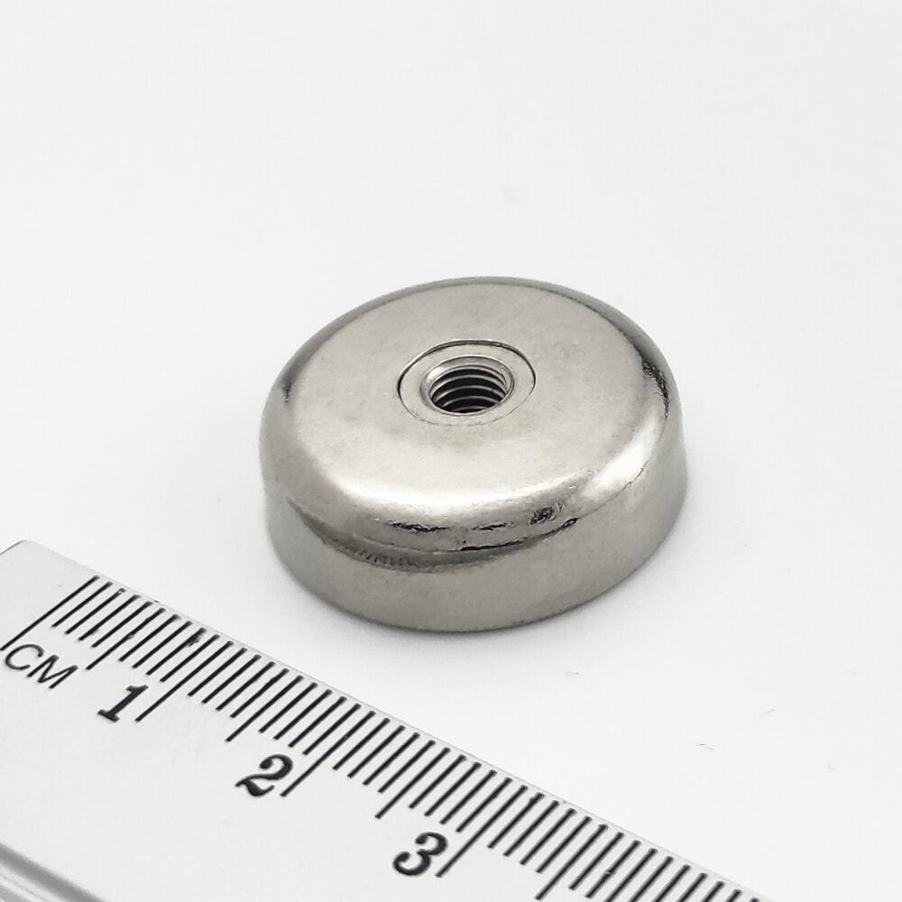 Topfmagnet mit Innengewinde durch den gesamten Magneten 25×8 mm – 2