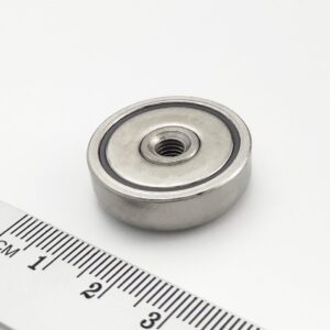 Topfmagnet mit Innengewinde durch den gesamten Magneten 25×8 mm