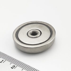 Topfmagnet mit Innengewinde durch den gesamten Magneten 32×8 mm