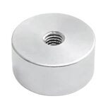 Topfmagnete, Mit Innengewinde